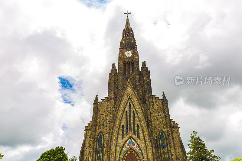 巴西南部Canela市的石头大教堂(Pedra Catedral)